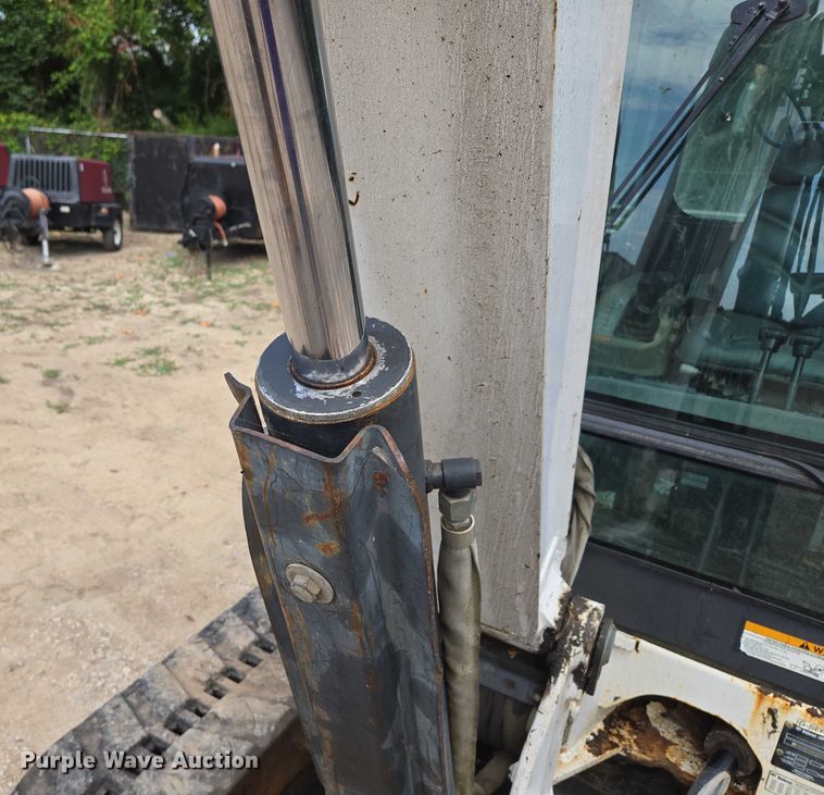 image for item EV1724 2008 Bobcat 337G mini excavator