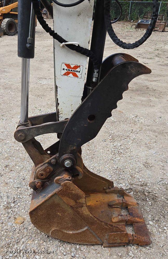 image for item EV1724 2008 Bobcat 337G mini excavator