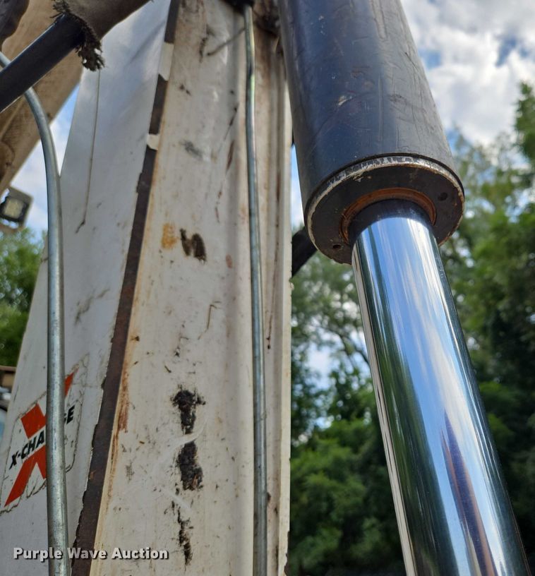 image for item EV1724 2008 Bobcat 337G mini excavator