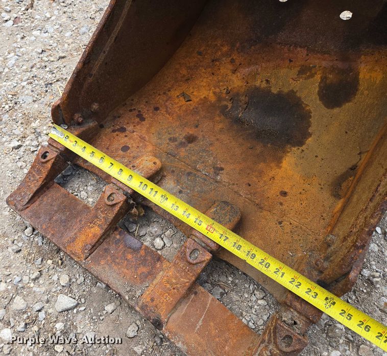 image for item EV1724 2008 Bobcat 337G mini excavator