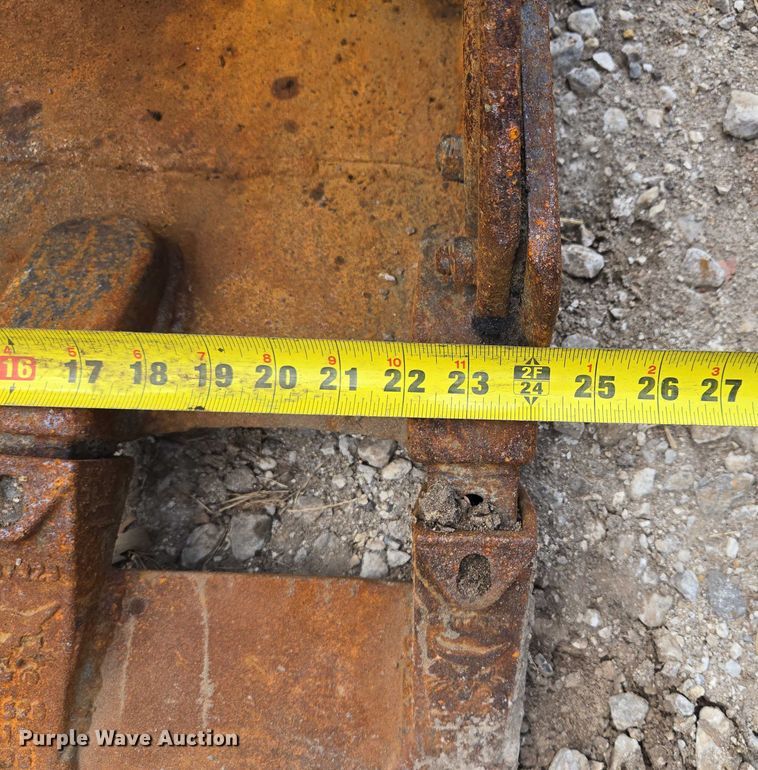 image for item EV1724 2008 Bobcat 337G mini excavator