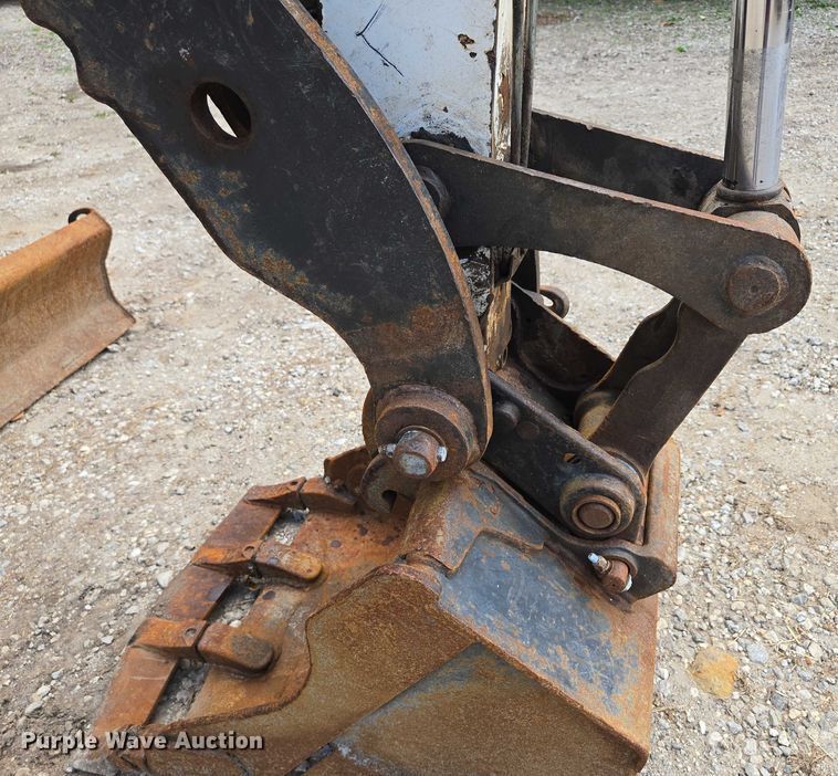 image for item EV1724 2008 Bobcat 337G mini excavator