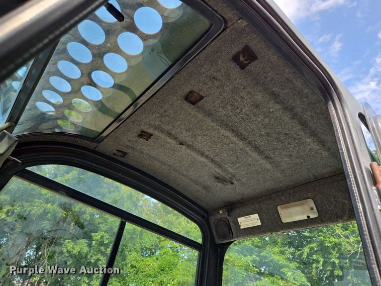 image for item EV1724 2008 Bobcat 337G mini excavator