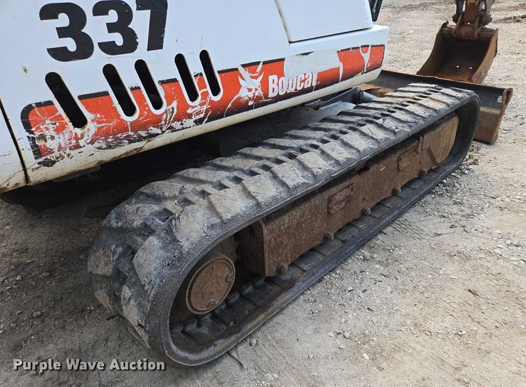 image for item EV1724 2008 Bobcat 337G mini excavator