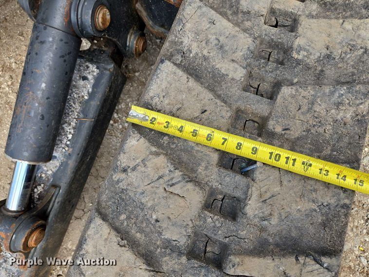 image for item EV1724 2008 Bobcat 337G mini excavator