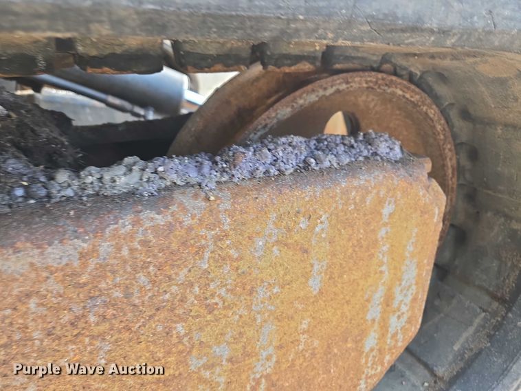 image for item EV1724 2008 Bobcat 337G mini excavator