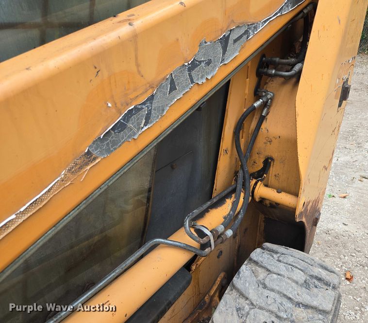 image for item EV1725 2002 Case 60XT skid steer loader