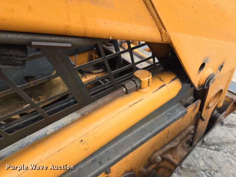 image for item EV1725 2002 Case 60XT skid steer loader