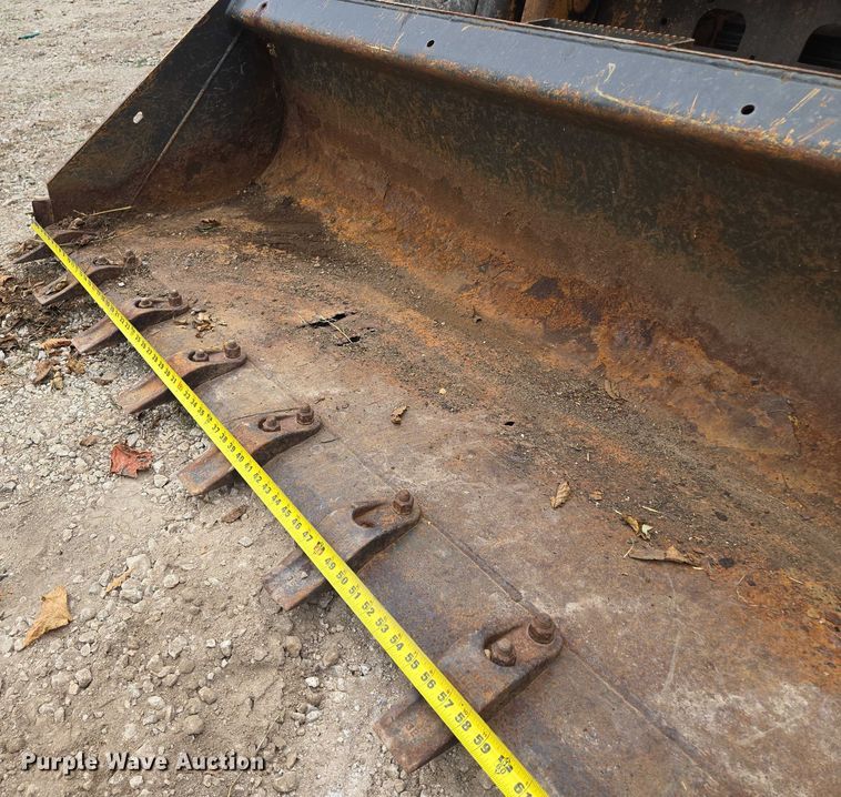 image for item EV1725 2002 Case 60XT skid steer loader