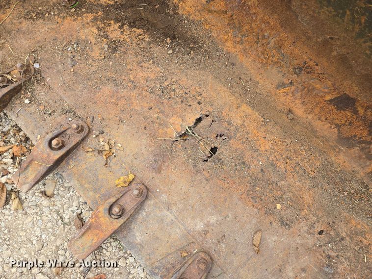 image for item EV1725 2002 Case 60XT skid steer loader