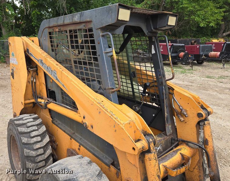 image for item EV1725 2002 Case 60XT skid steer loader