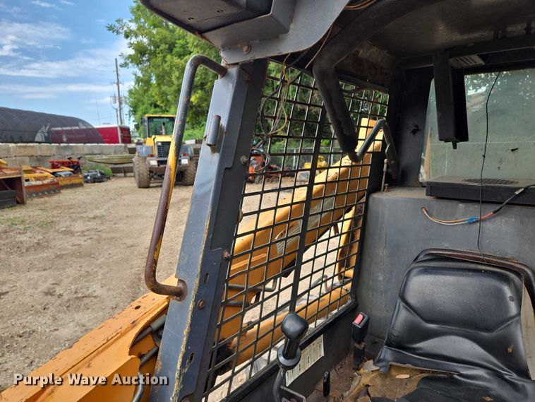 image for item EV1725 2002 Case 60XT skid steer loader