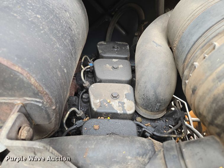 image for item EV1725 2002 Case 60XT skid steer loader