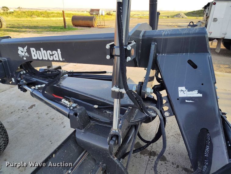 image for item IP9643 2023 Bobcat Grader 108 skid steer grader