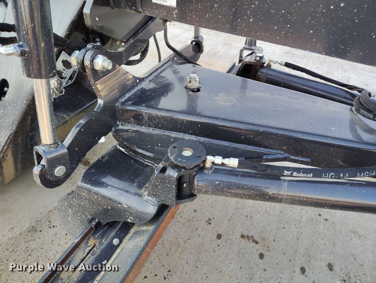 image for item IP9643 2023 Bobcat Grader 108 skid steer grader