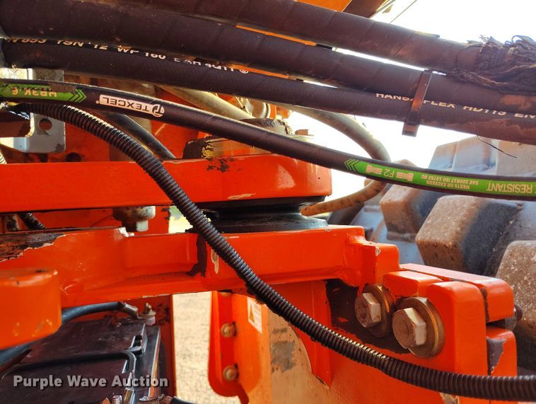 image for item IP9644 2012 Hamm 3205P single drum vibratory roller