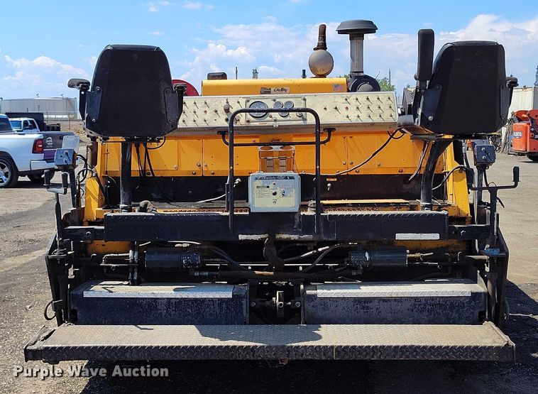 image for item IP9660 Lee-Boy 8515 paver