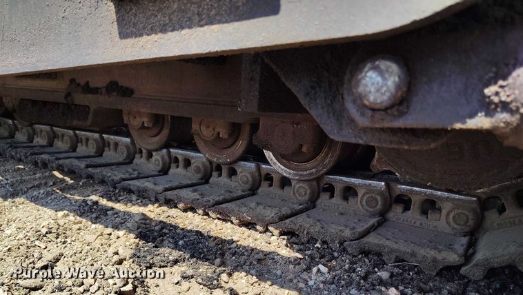 image for item IP9660 Lee-Boy 8515 paver