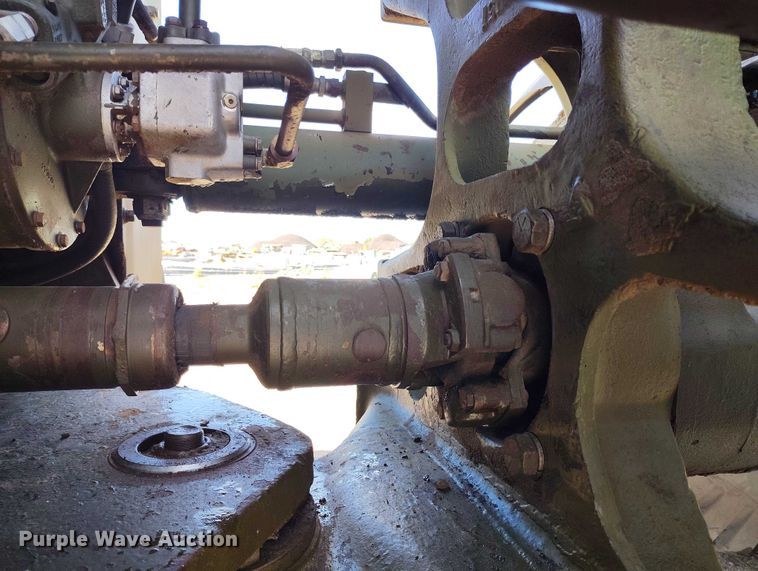 image for item IP9679 Clark 290M scraper