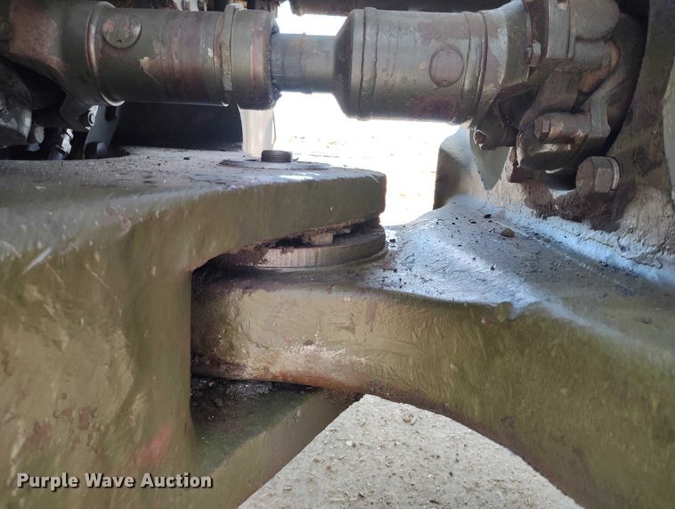 image for item IP9679 Clark 290M scraper