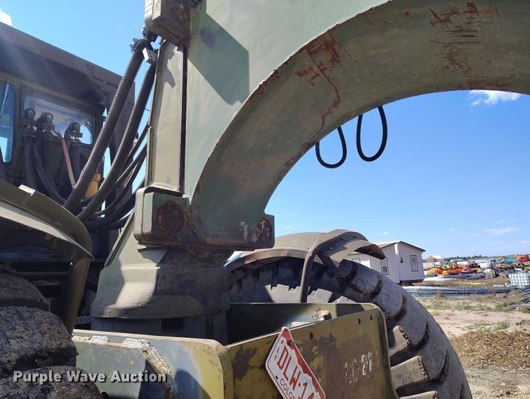 image for item IP9679 Clark 290M scraper