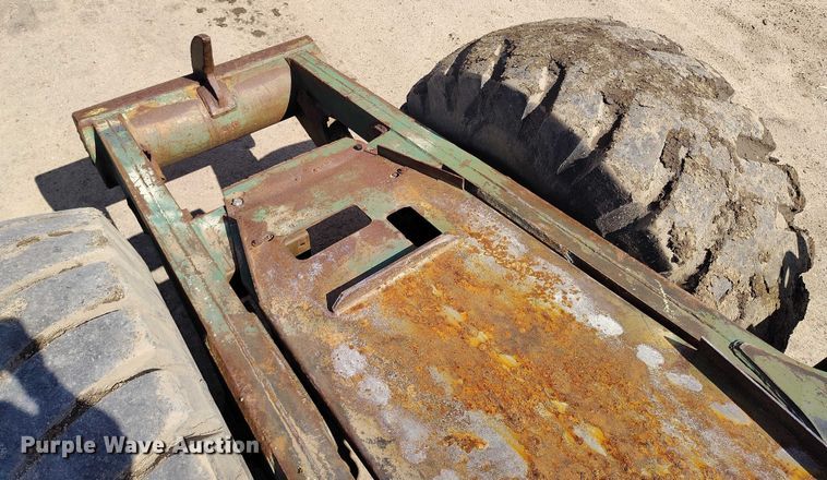 image for item IP9679 Clark 290M scraper