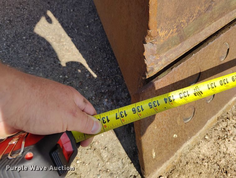 image for item IP9679 Clark 290M scraper