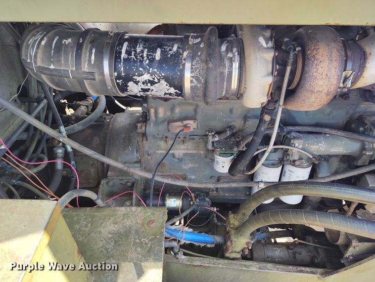 image for item IP9679 Clark 290M scraper