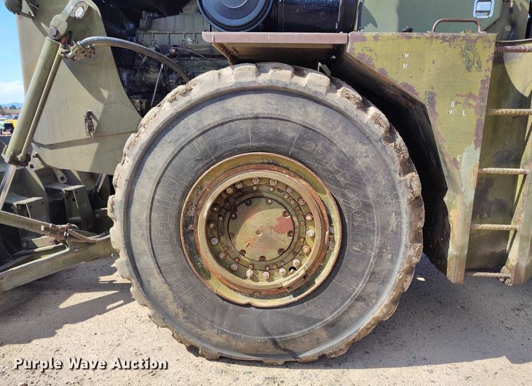 image for item IP9679 Clark 290M scraper