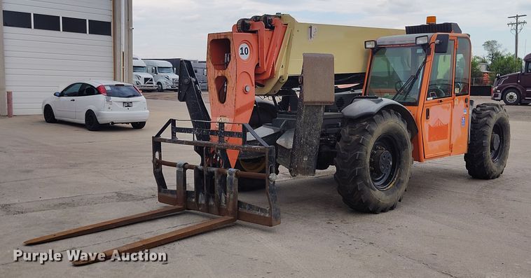 2012 JLG G10-55A