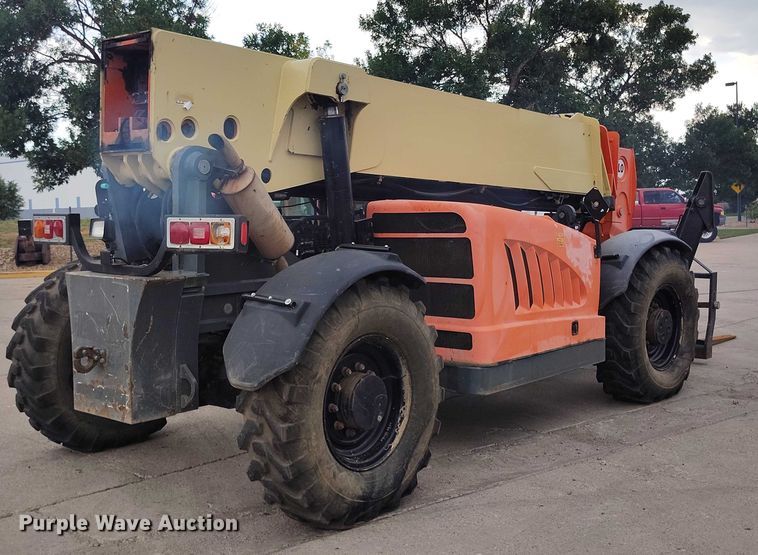 image for item IP9691 2012 JLG G10-55A  telehandler