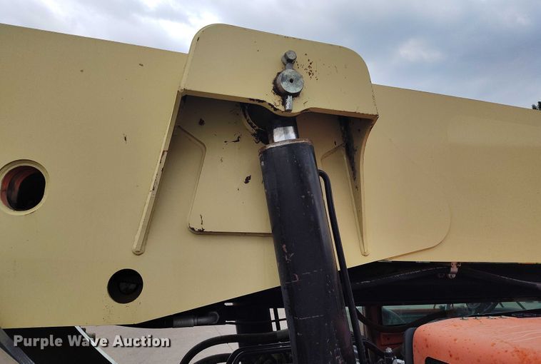 image for item IP9691 2012 JLG G10-55A  telehandler