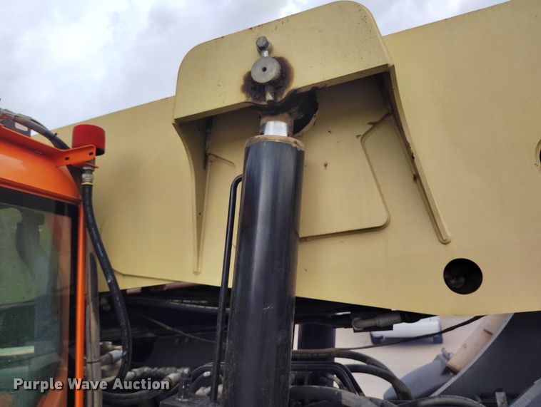 image for item IP9691 2012 JLG G10-55A  telehandler