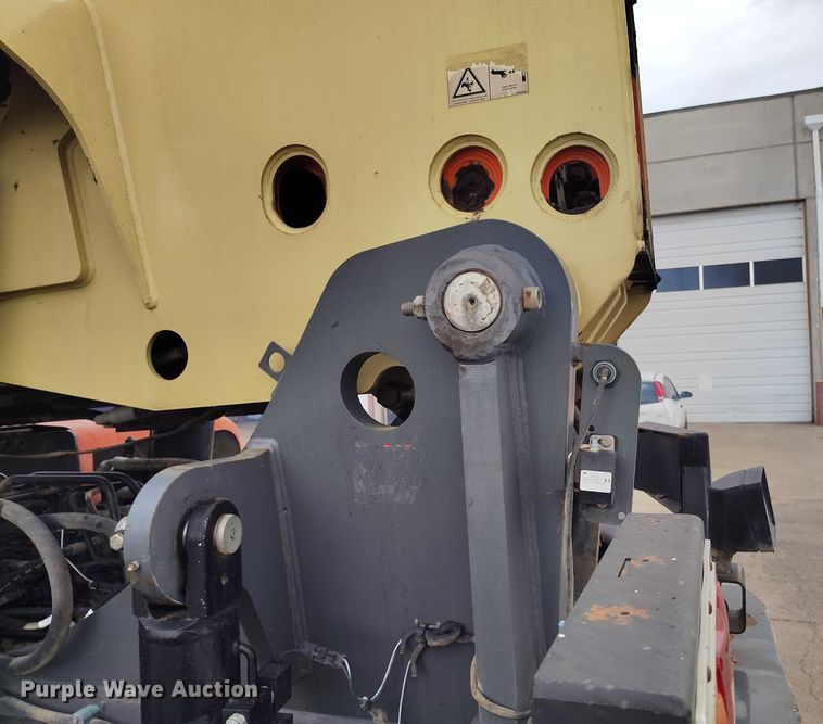 image for item IP9691 2012 JLG G10-55A  telehandler