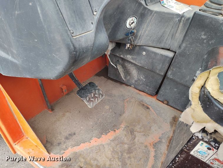 image for item IP9691 2012 JLG G10-55A  telehandler