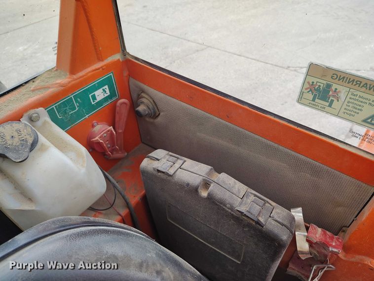 image for item IP9691 2012 JLG G10-55A  telehandler