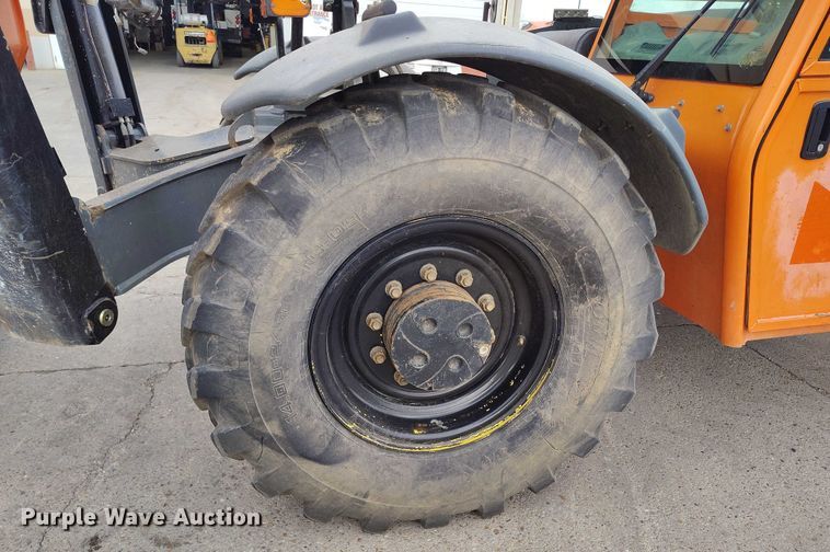 image for item IP9691 2012 JLG G10-55A  telehandler