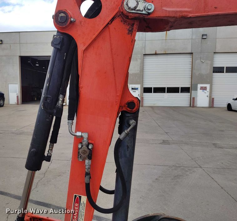 image for item IP9692 2014 Kubota U35-4 mini excavator