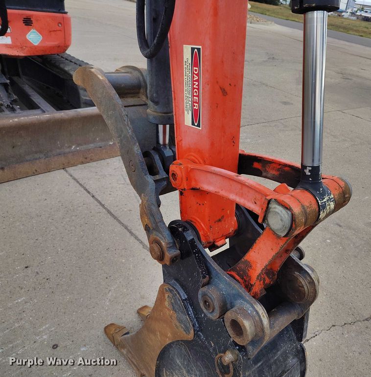 image for item IP9692 2014 Kubota U35-4 mini excavator