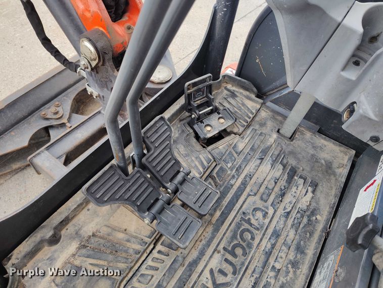 image for item IP9692 2014 Kubota U35-4 mini excavator