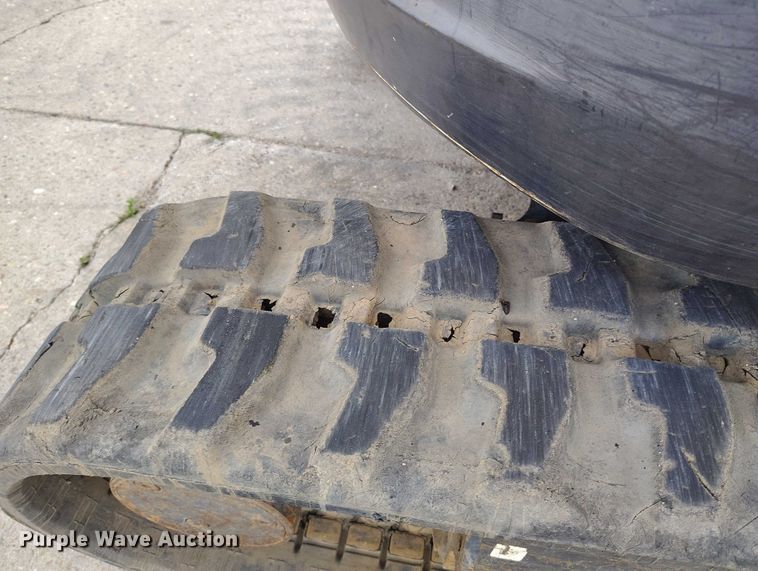 image for item IP9692 2014 Kubota U35-4 mini excavator