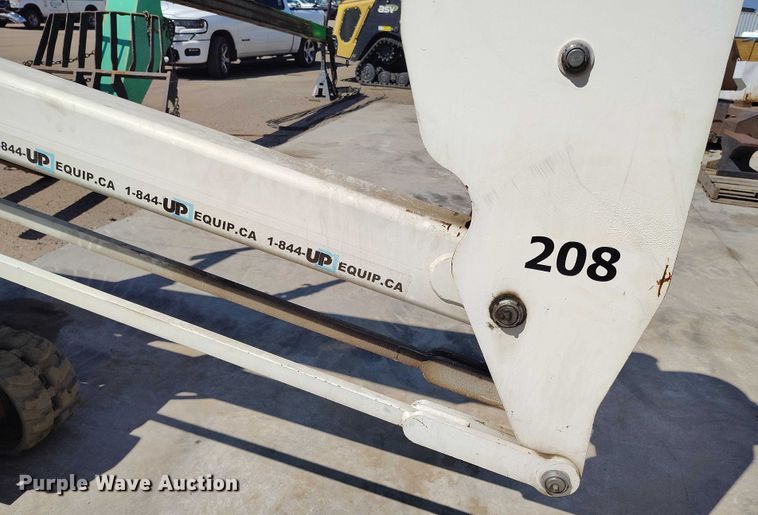 image for item IP9695 2013 Easy Lift R180 boom lift