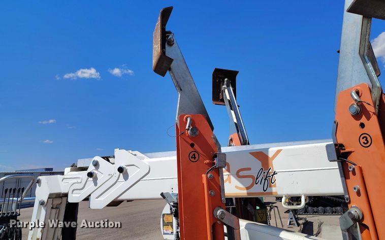 image for item IP9695 2013 Easy Lift R180 boom lift