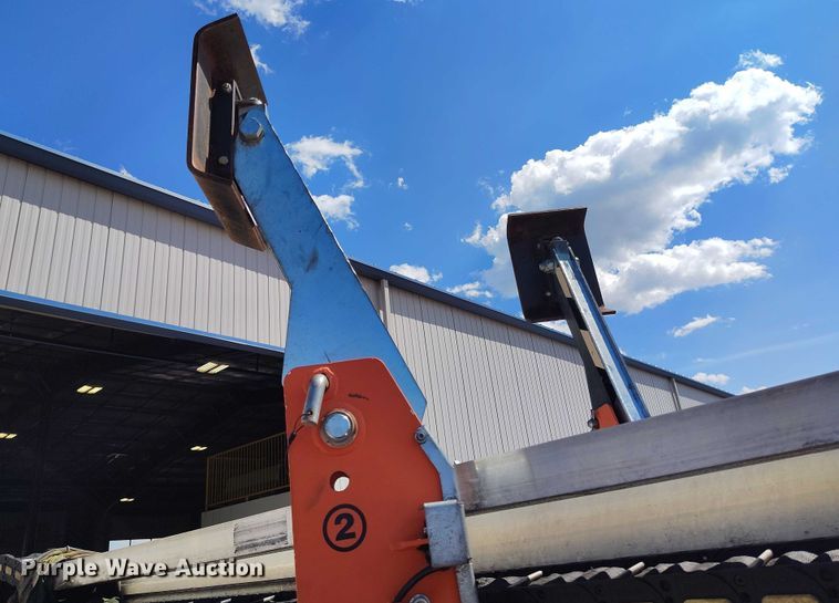 image for item IP9695 2013 Easy Lift R180 boom lift