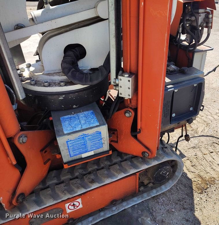 image for item IP9695 2013 Easy Lift R180 boom lift