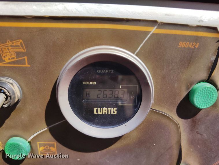 image for item IP9695 2013 Easy Lift R180 boom lift