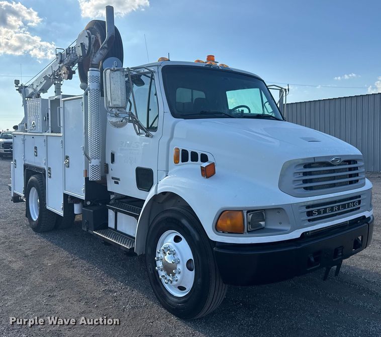 image for item NU9554 2007 Sterling Acterra utility / service truck