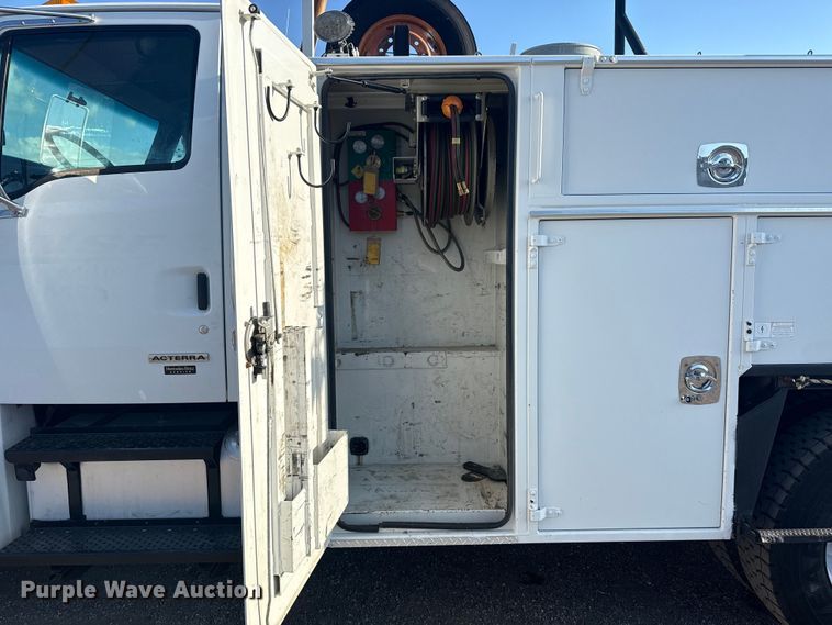 image for item NU9554 2007 Sterling Acterra utility / service truck