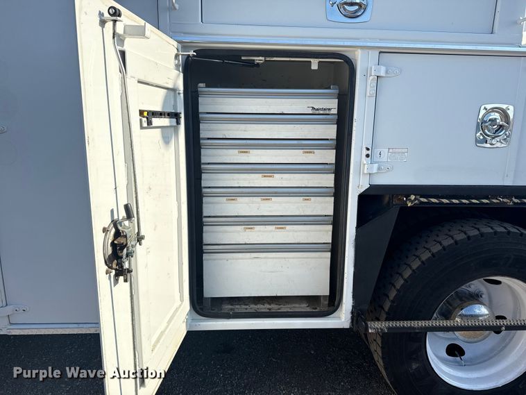 image for item NU9554 2007 Sterling Acterra utility / service truck