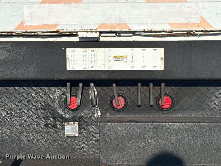 image for item NU9554 2007 Sterling Acterra utility / service truck